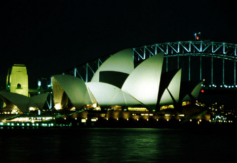 australia - sydney opera house.jpg